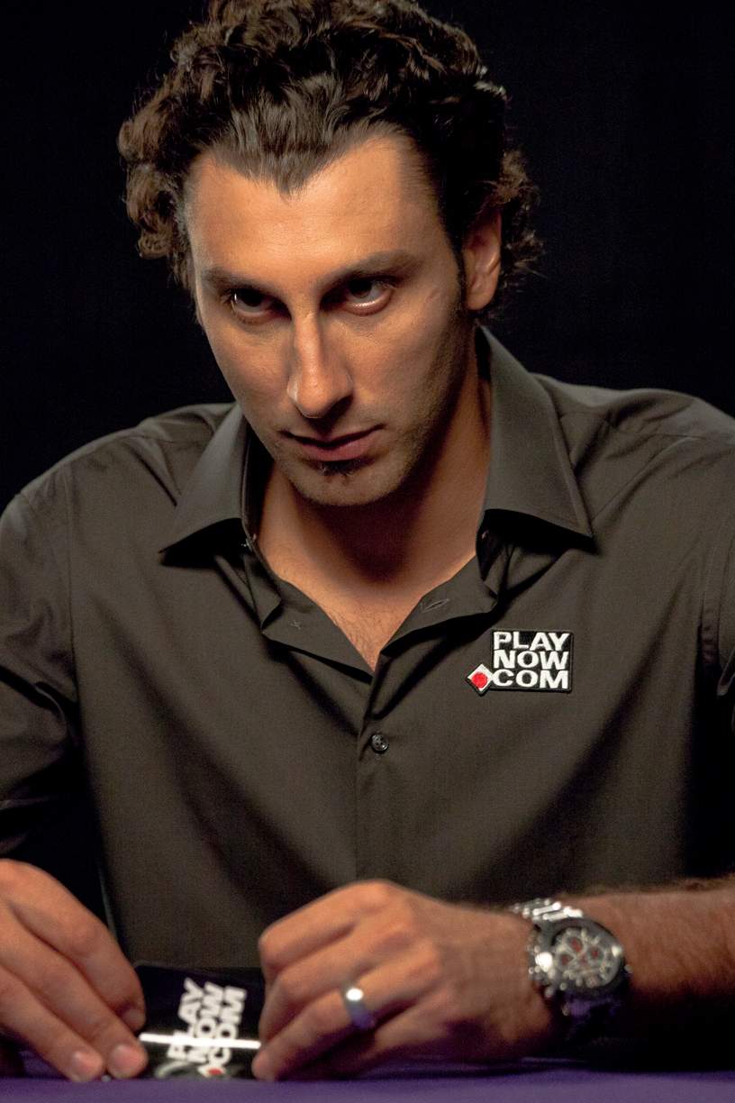 Vancouver goalie Roberto Luongo partners with PlayNow.com - image