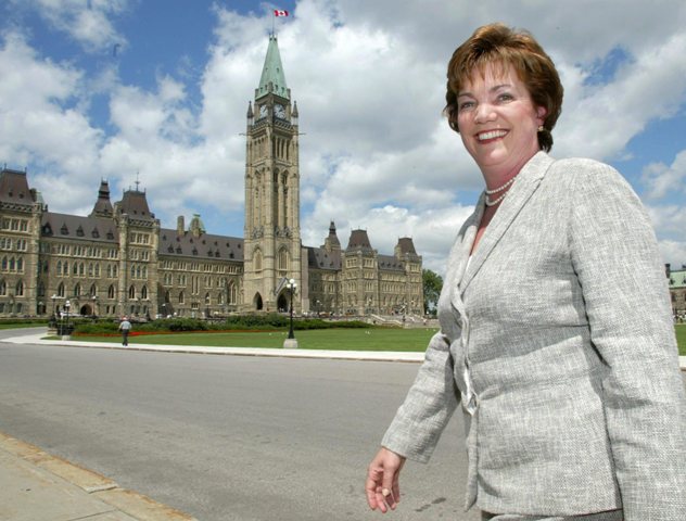 Sheila Copps to run for Liberal party president - image