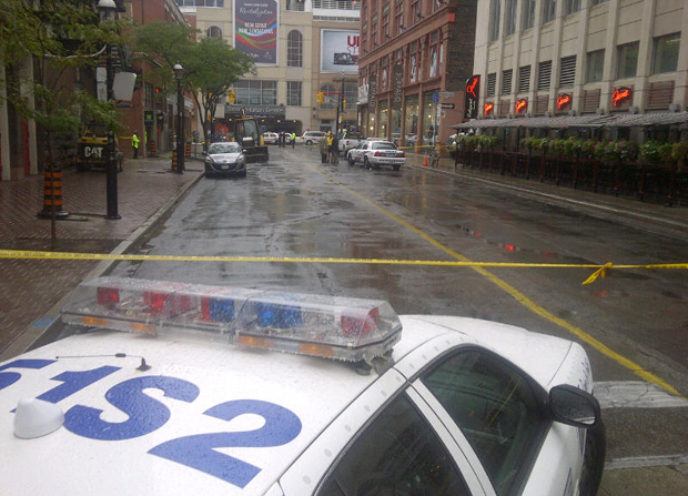 SIU identifies man shot by police near Eaton Centre | Globalnews.ca
