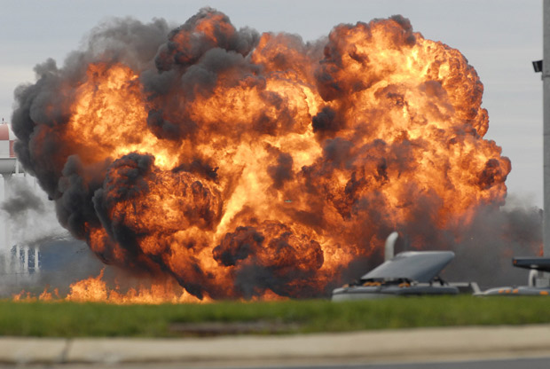 Another WWII-era plane crashes at U.S. air show - image