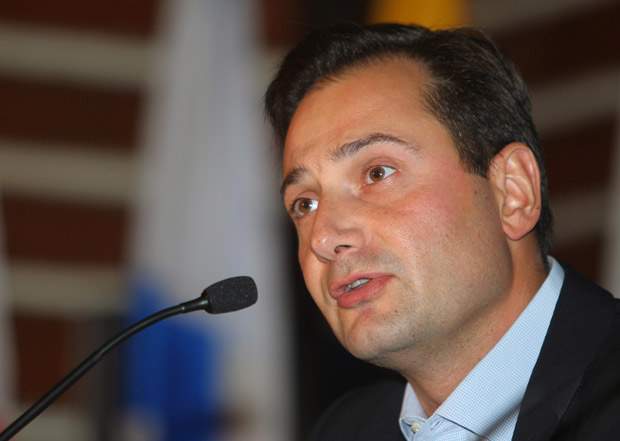 Robert Ghiz sworn in for second term as P.E.I. premier - image