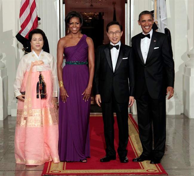 Michelle Obama chooses Korean-American Chung for state dinner gown - image
