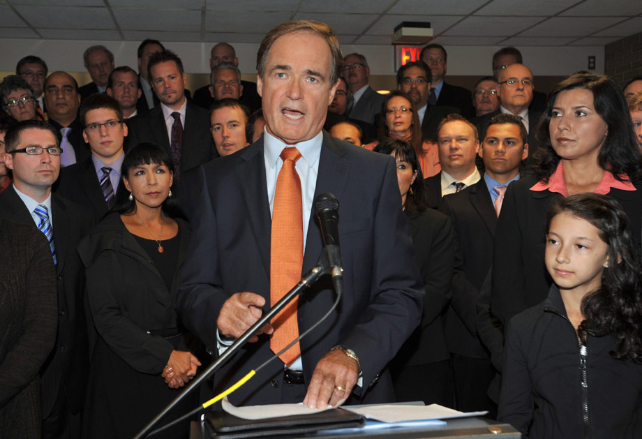 Politics, farming run deep for Saskatchewan NDP Leader Dwain Lingenfelter - image