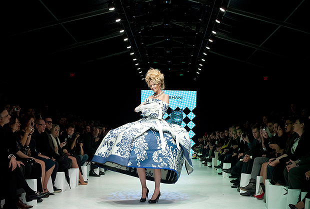 KORHANI home’s rug runway show entertains at  LG Fashion Week - image
