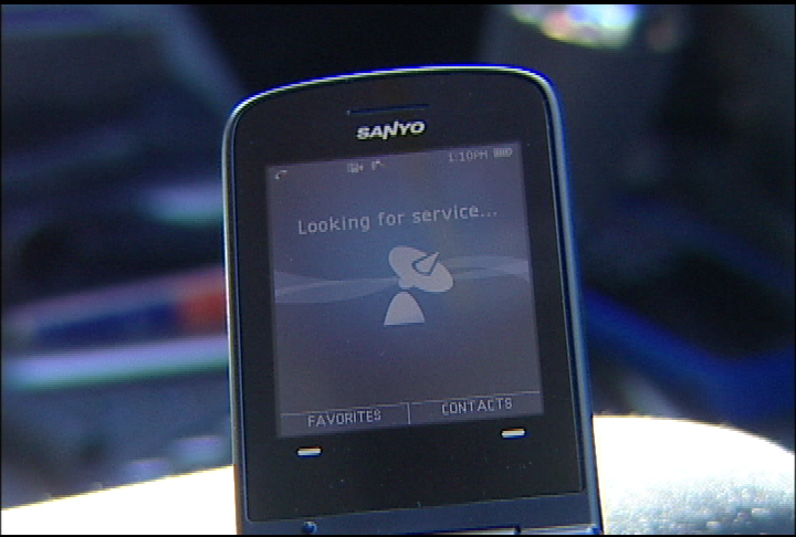 Poor cell service keeps fire crews out of touch - image