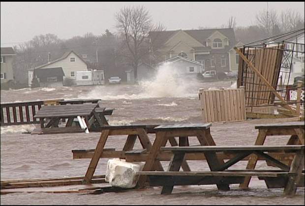 Nor’easter lashing N.L. after battering Maritimes with high winds and heavy rains - image