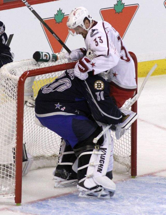 Ex-Senators spark Team Chara to 12-9 all-star win over Team Alfredsson - image