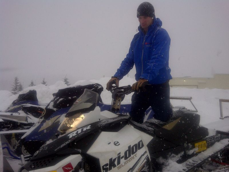 New initiative aims to improve avalanche education amongst mountain snowmobilers - image
