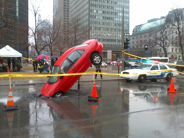 City of Montreal may not have enough asphalt to fill potholes - image