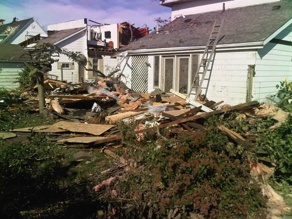 Memorial statue planned to commemorate massive tornado in Goderich - image