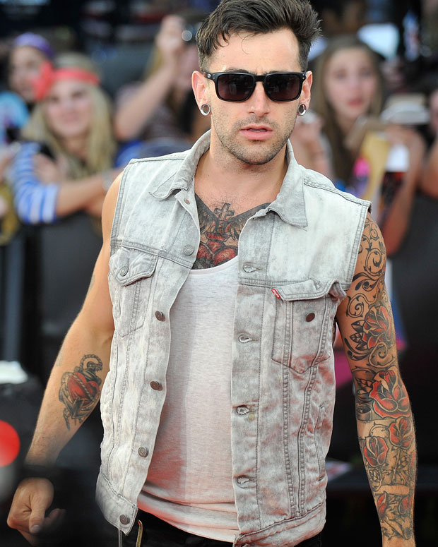 Jacob Hoggard of the Canadian band Hedley.