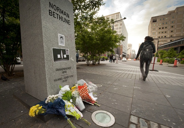 Jun Lin’s mother says she has developed ‘sympathy’ for alleged killer Magnotta - image