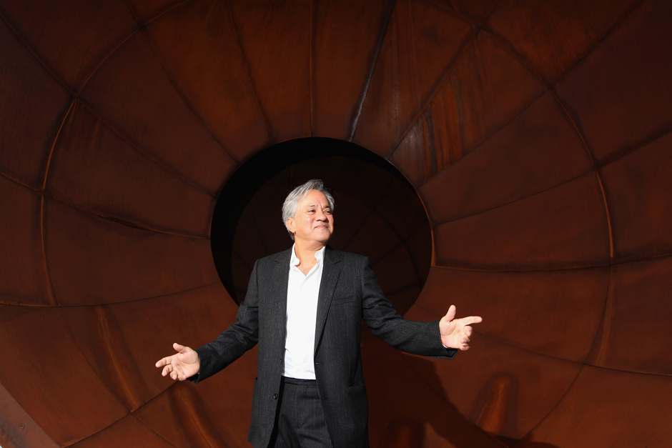 Gallery: Anish Kapoor's latest art exhibit | Globalnews.ca
