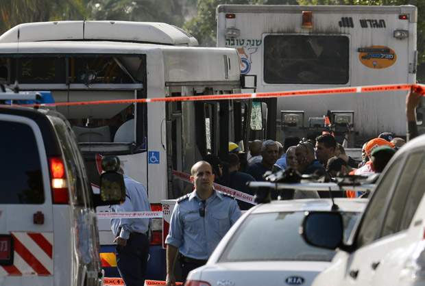 Gallery: Bomb blast on bus in Tel Aviv | Globalnews.ca