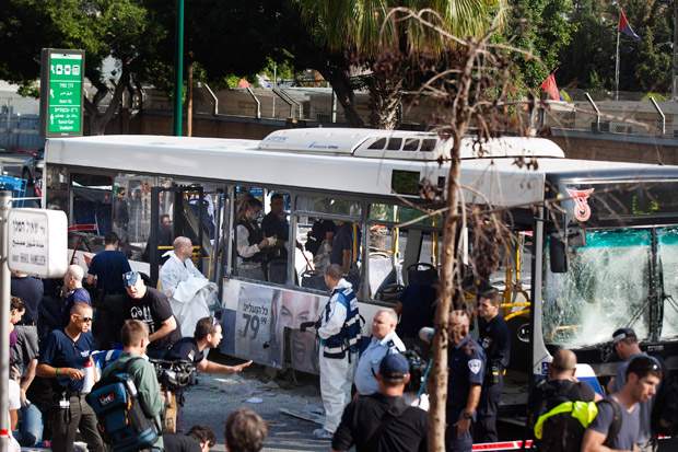 Gallery: Bomb blast on bus in Tel Aviv | Globalnews.ca