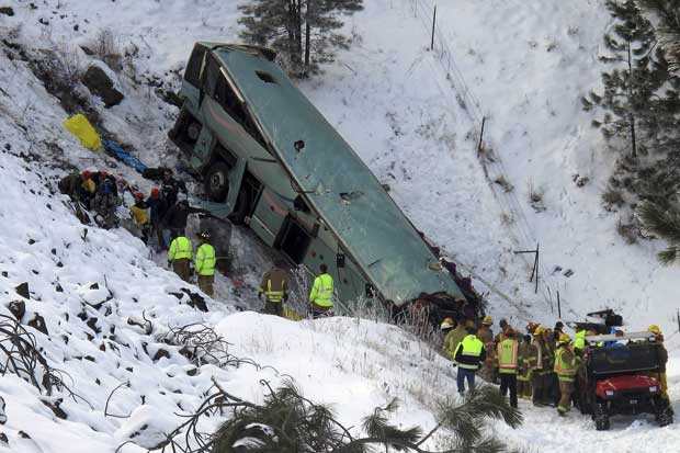 Bus crash in Oregon.