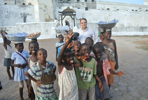 Sean O'Shea is a reporter with Global TV in Toronto. In the summer of 2012;he reported from Ghana and served as an expert trainer with Journalists for Human Rights (JHR) in Ghana as part of the Shaw Africa Project.