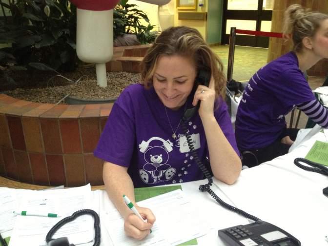 erin-chalmers-phone-bank