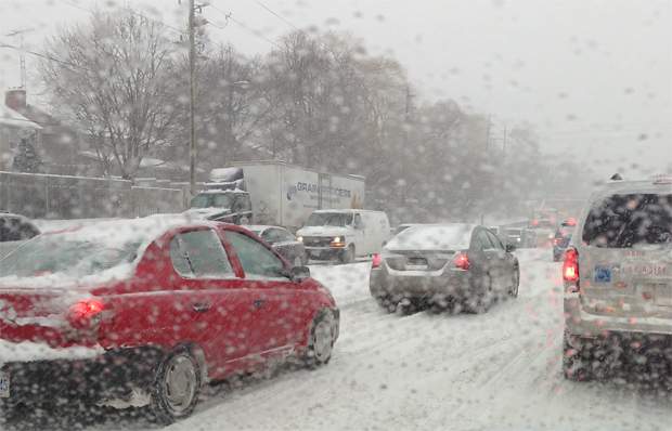 A mix of snow and rain is expected to fall in the Greater Toronto Area beginning on Saturday.
