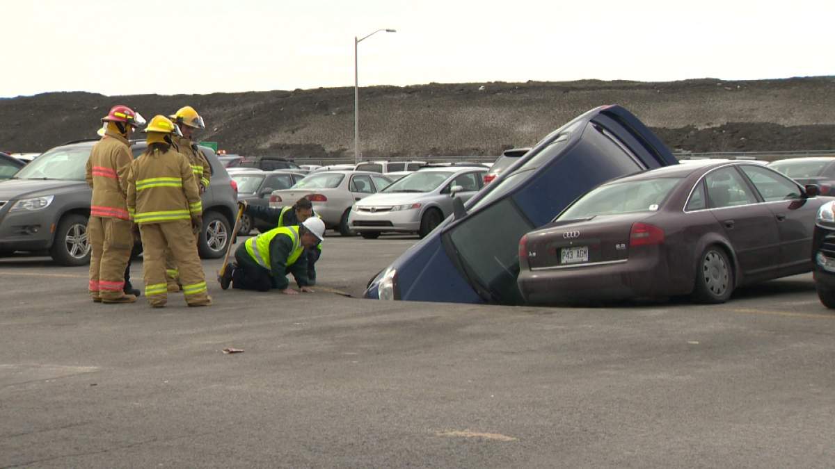 Montreal airport sinkhole