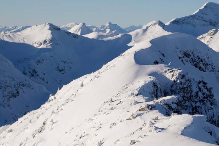 Unstable snowpack leads to avalanche warning for Alberta, B.C. national parks