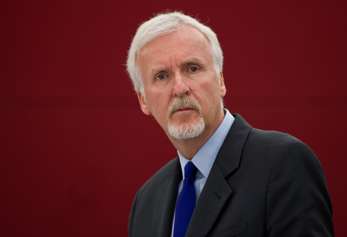 Hollywood director James Cameron donates his submarine to science