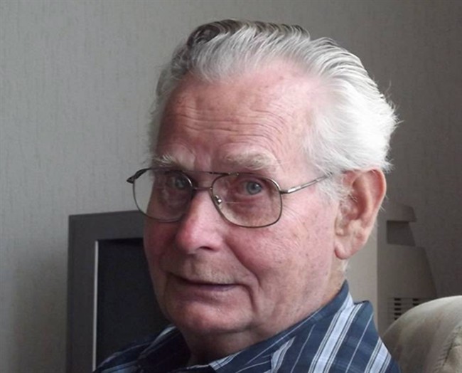 Mounties probe link between missing man and car that drove off ferry - image
