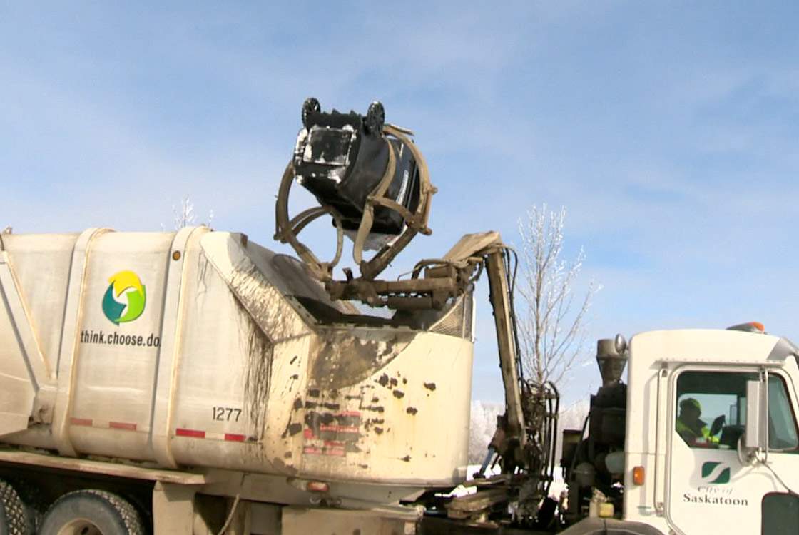 City of Saskatoon to allow free dumping at landfill for residents with bagged garbage, carts for one week starting tomorrow.