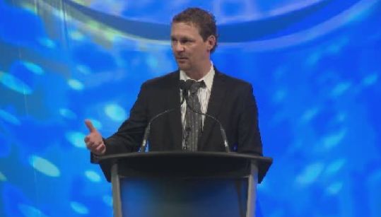 Municipal affairs minister discusses controversial comment - image