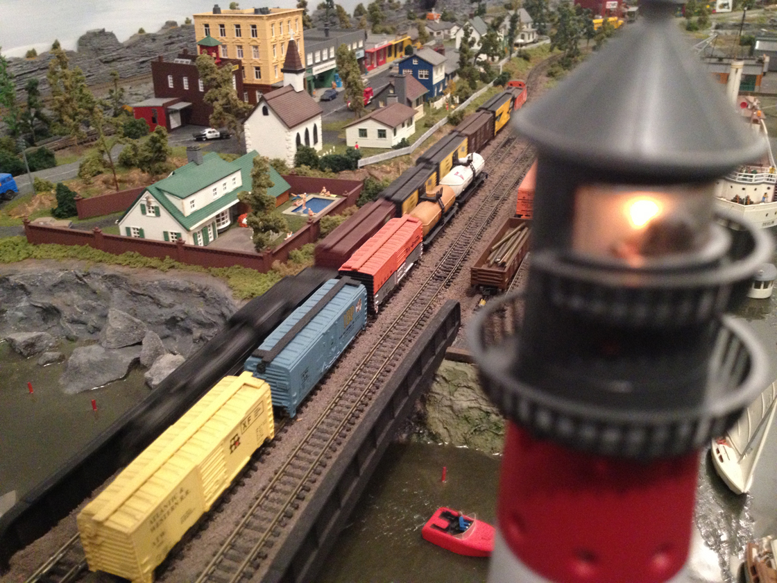 Global News model train Rob Leth