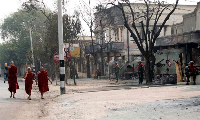 Myanmar warns violence could threaten reforms - image