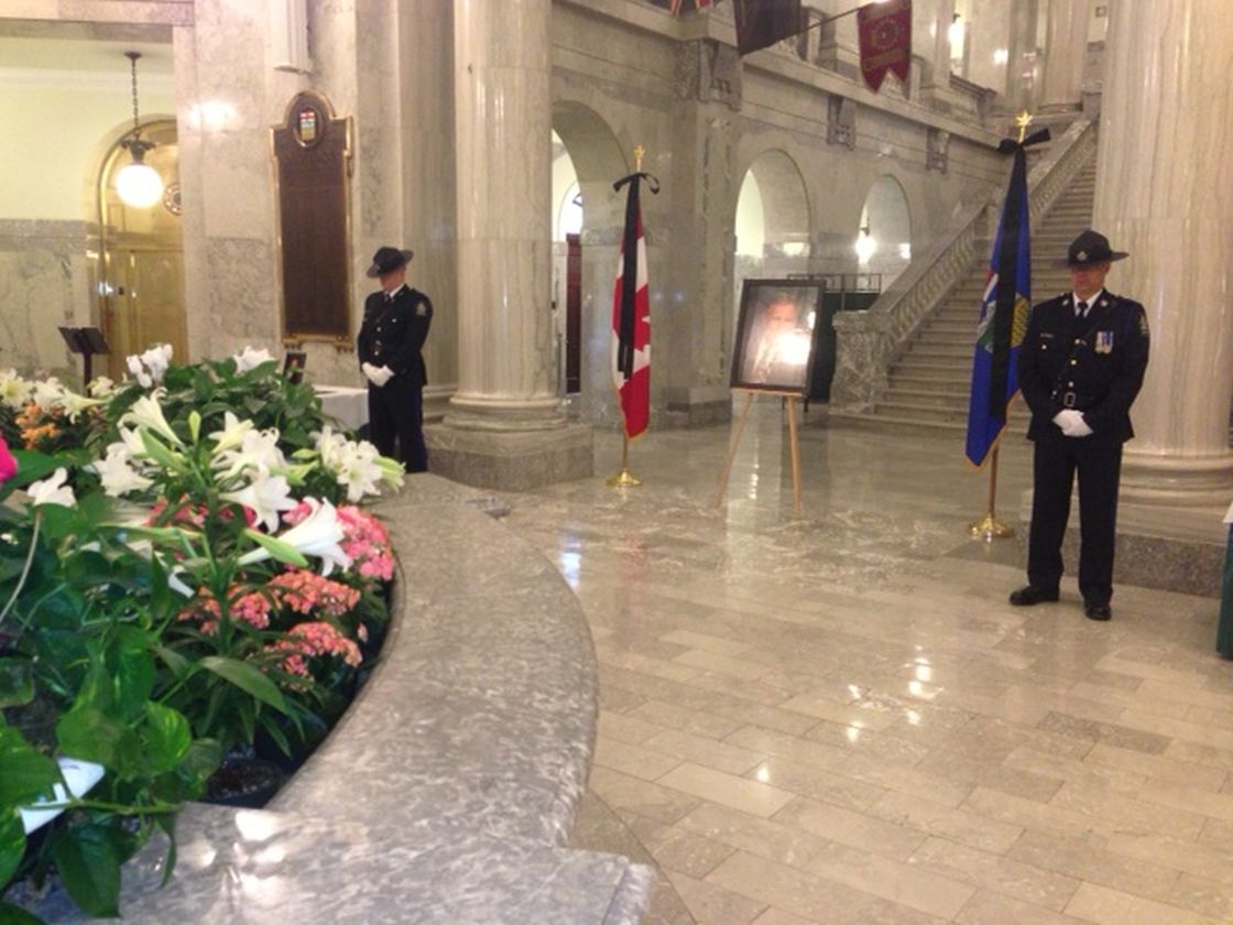 A public condolence book as been set up at the Alberta Legislature, following the death of former premier Ralph Klein. 