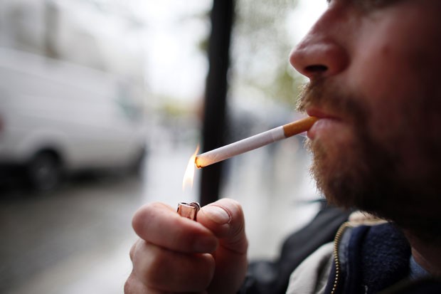 smoking bylaws patios toronto