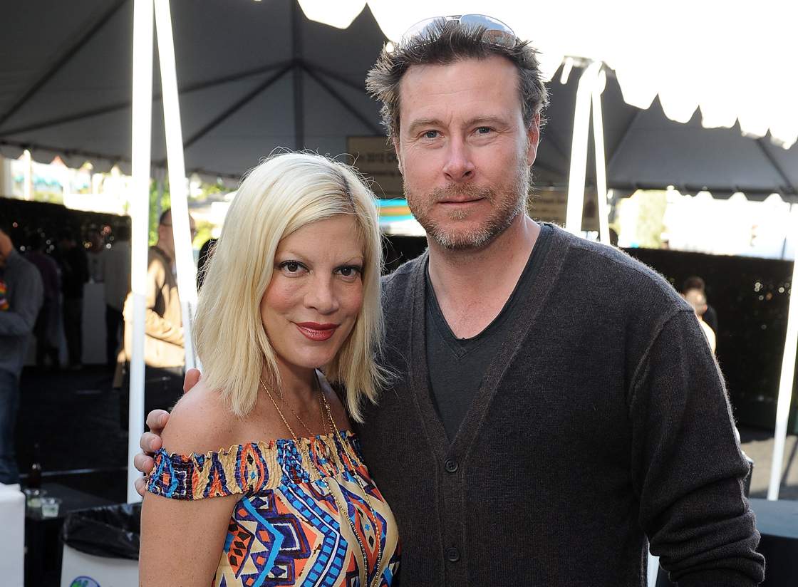 Tori Spelling and Dean McDermott say there's nothing wrong with family showers.