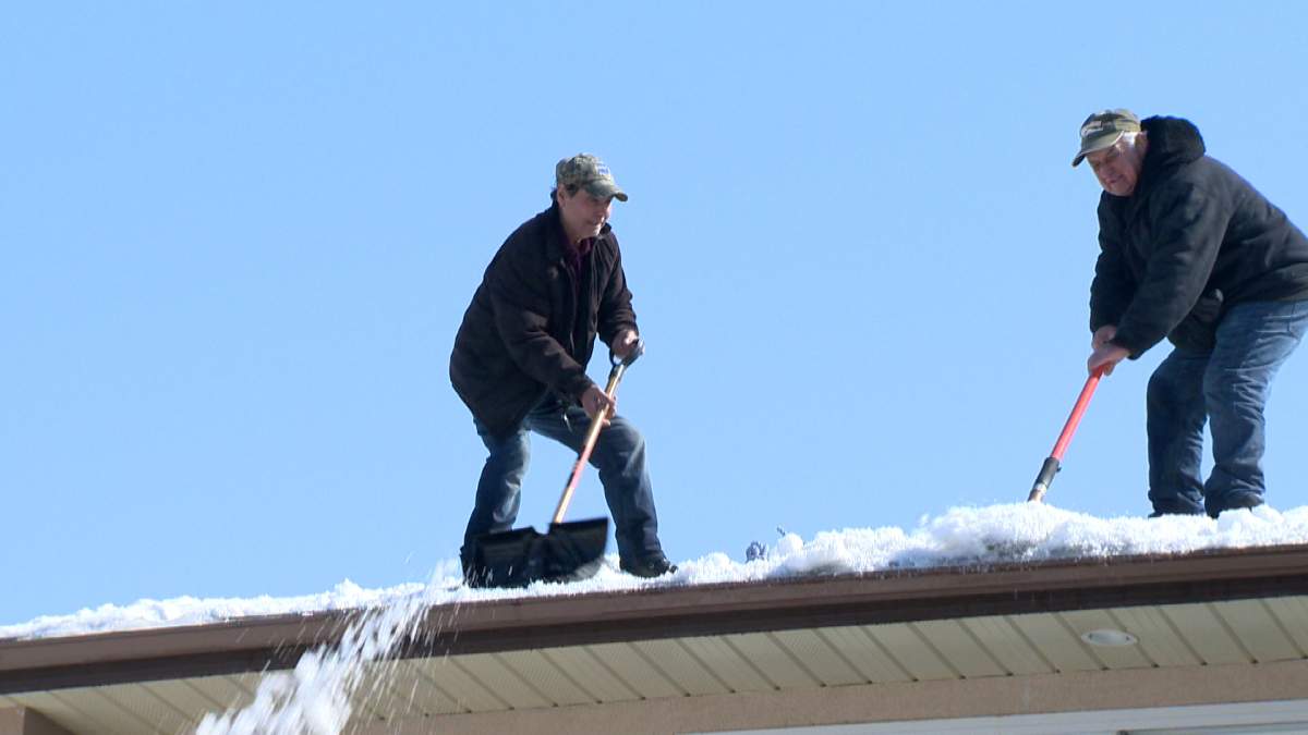 Ice poses dangers for Reginans from above and below - image