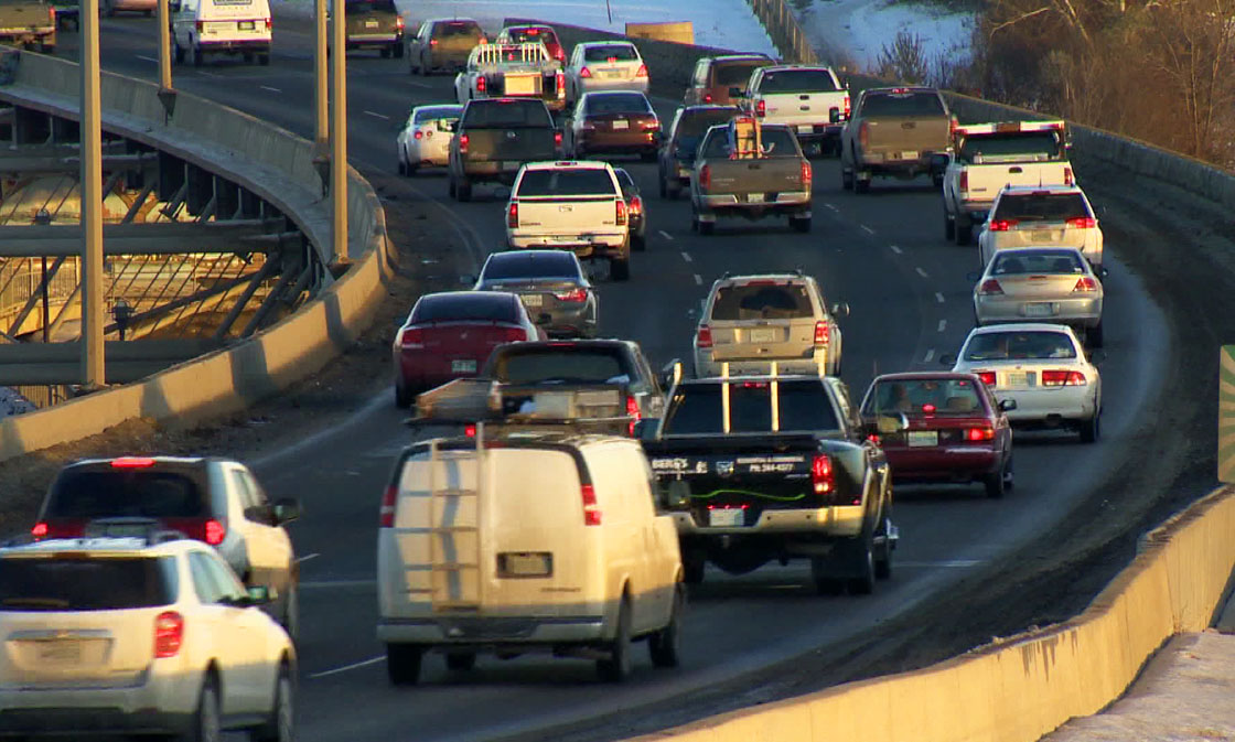 Saskatoon police using airplane to help catch speeders over weekend traffic blitz.