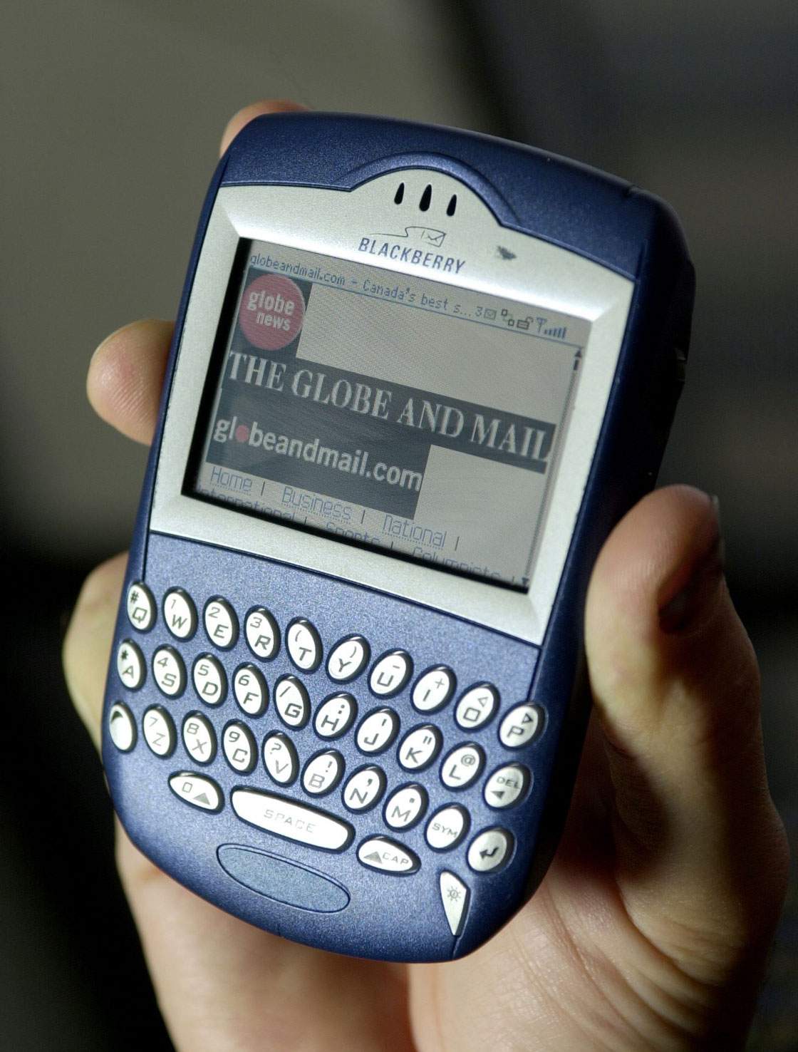 The evolution of cellphones: 40 years of gadgets - image