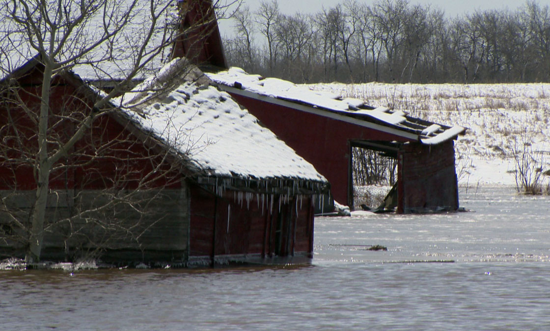 Rising floodwater forces residents in Borden, Saskatchewan to prepare for the worst on Tuesday.