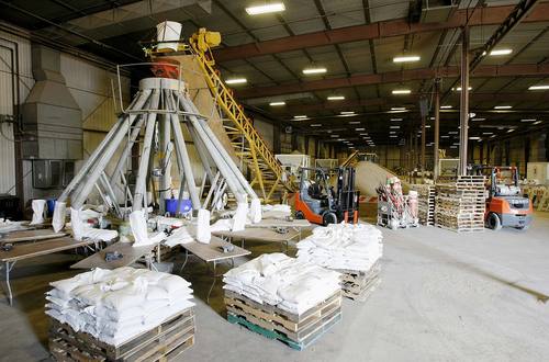 Fargo's 'sandbag central' re-opened Thursday.