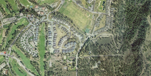An overhead view of Gallagher Canyon. It’s a gated community.