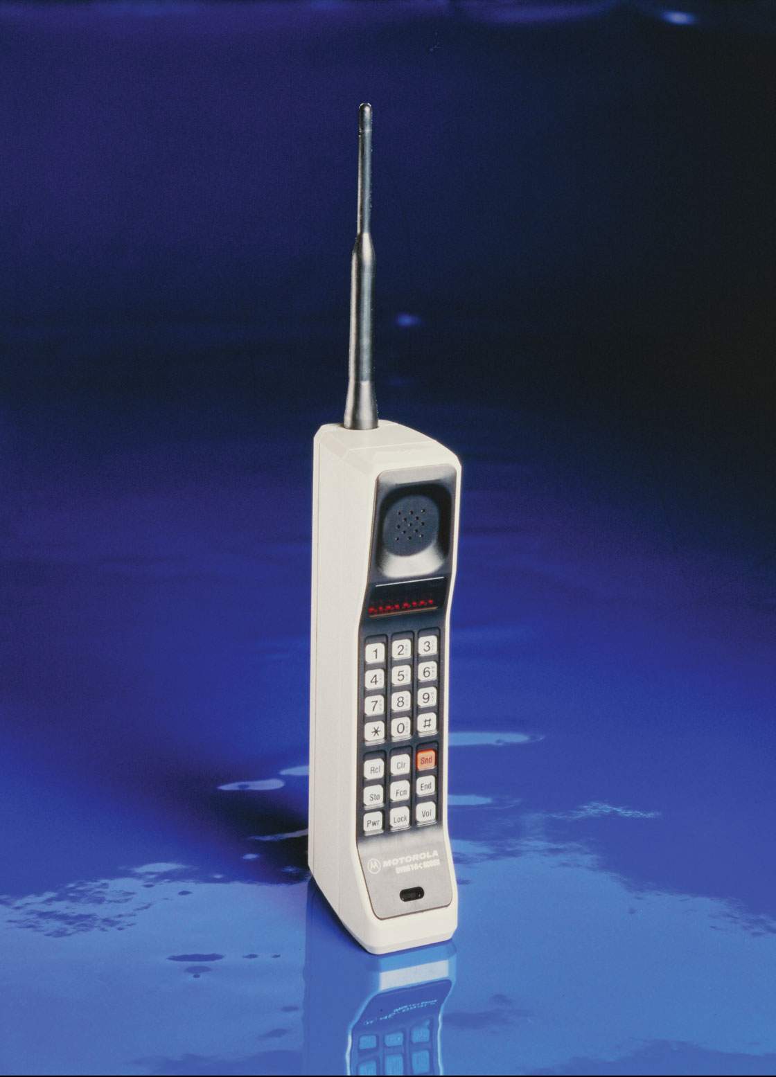 The evolution of cellphones: 40 years of gadgets - image