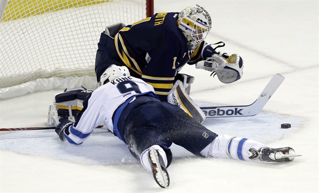 Jets remain in the hunt with 2-1 win over Sabres - image