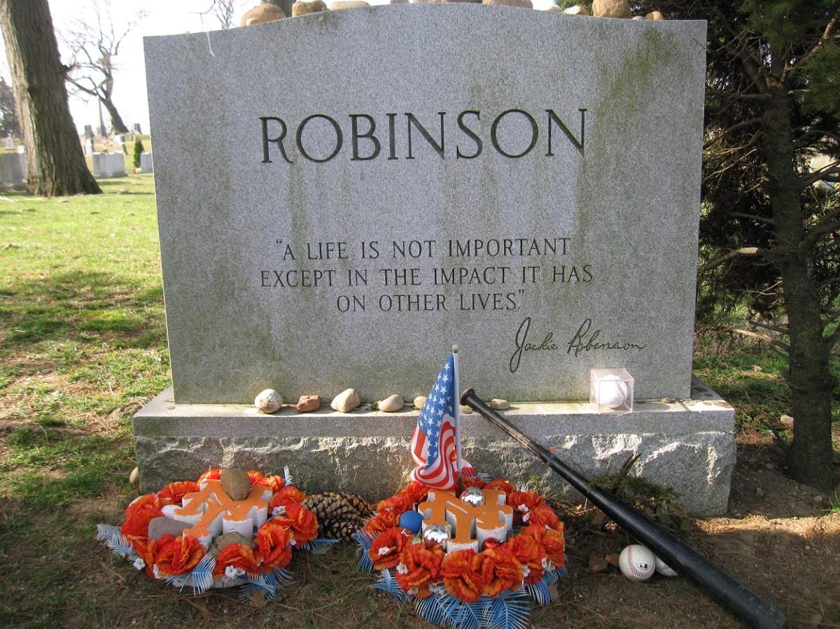 Jackie Robinson gravesite in Brooklyn