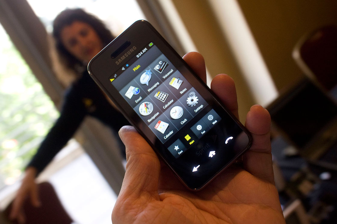 The evolution of cellphones: 40 years of gadgets - image