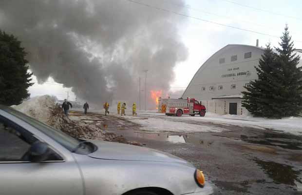Fire destroys curling rink east of Edmonton; no one injured - image