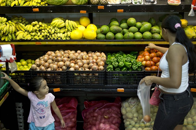 Vegetable prices rose 7.5 per cent in February compared to a year earlier, Statscan said Friday.