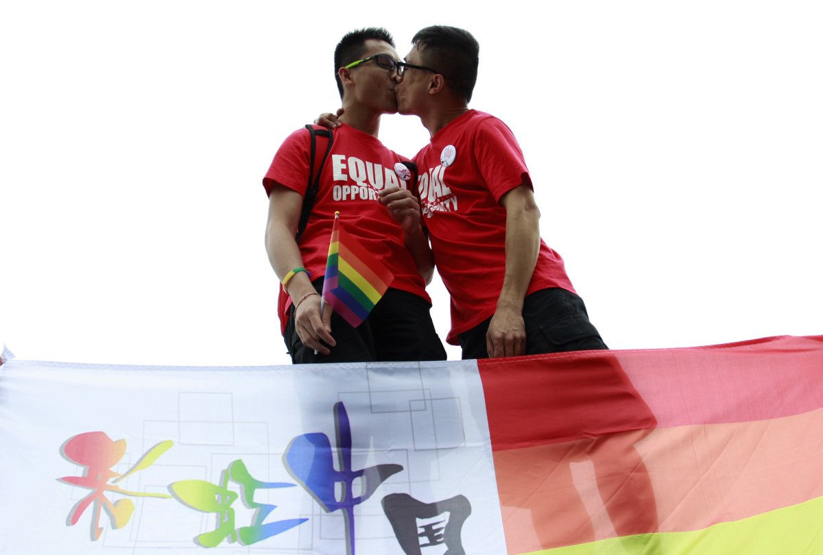 The report released by Human Rights Watch, based on interviews with 17 people subjected to the widely criticized techniques since 2009, comes as awareness has grown in China regarding the rights of lesbian, gay, bisexual and transgender people.