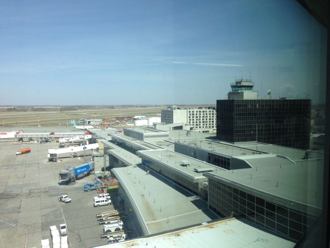 edmonton airport tower