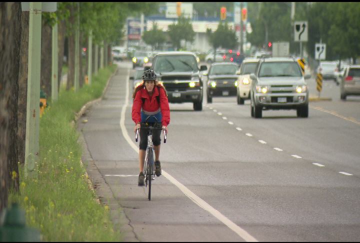 Regina says cyclists will not be required to wear a helmet when riding within the city.
