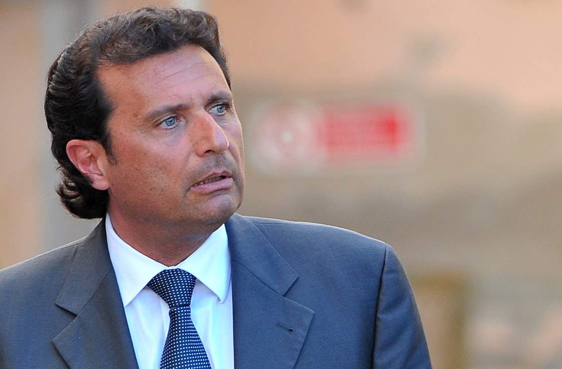 Costa Concordia captain Francesco Schettino leaves after a session of the trial in the Costa Concordia cruise ship disaster on April 15, 2013 in Grossetto.